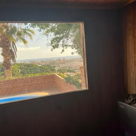 Beautiful Casa Las Vistas Private Heated Pool Costa Adeje (Tenerife)