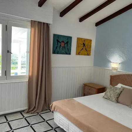 Semesterbostad Beautiful Casa Las Vistas Private Heated Pool Costa Adeje (Tenerife)